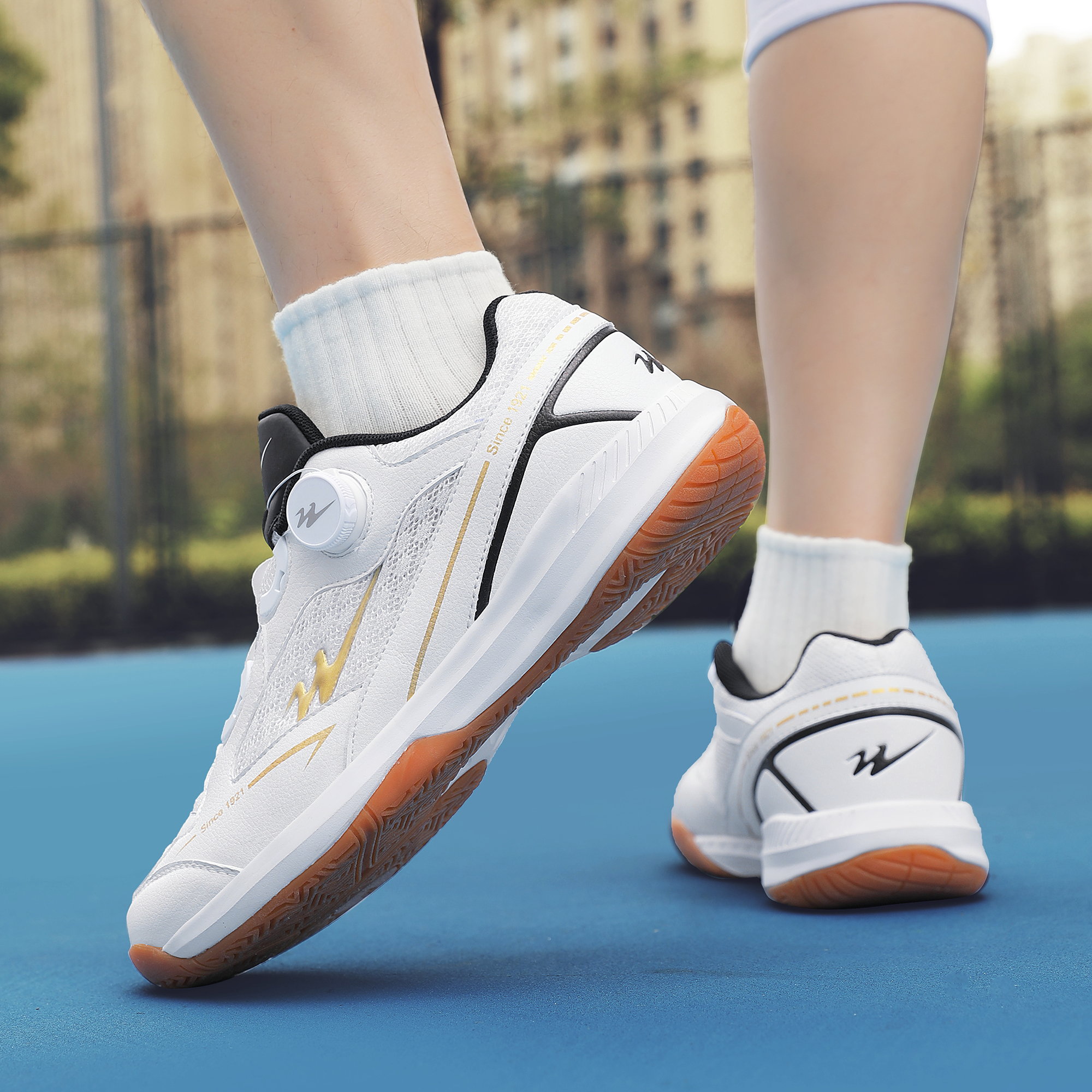 2026 New Brand Badminton Shoes - Table Tennis Volleyball ulasan dan harga